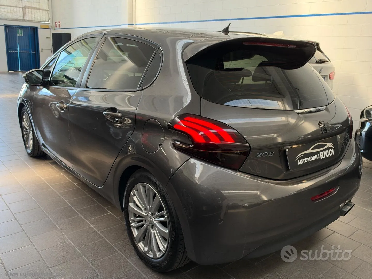 Peugeot 208 2018 photo 2