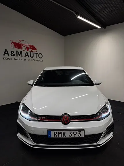 Volkswagen Golf I 2018 photo 2