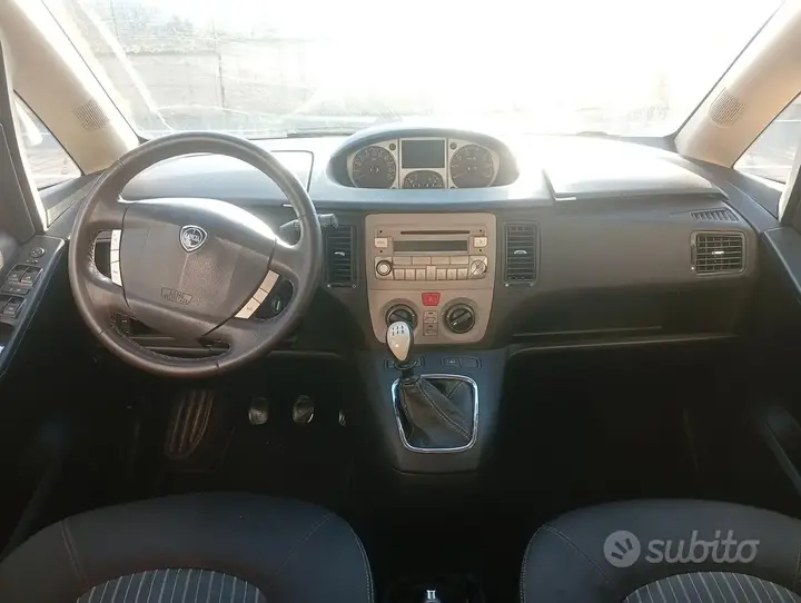 Lancia Musa 2009 photo 5