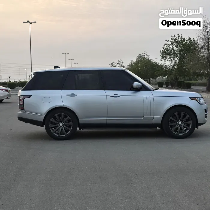 Land Rover Range Rover Vogue 2017 photo 4