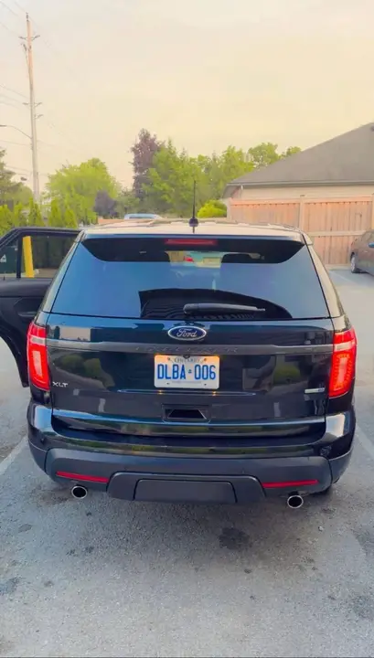 Ford Explorer 2015 photo 2