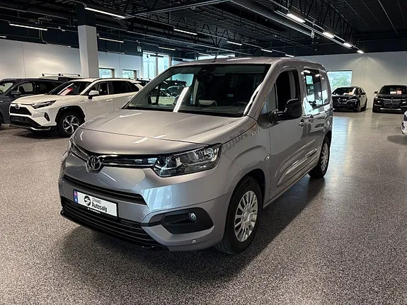 Toyota Proace City 2022 photo 3