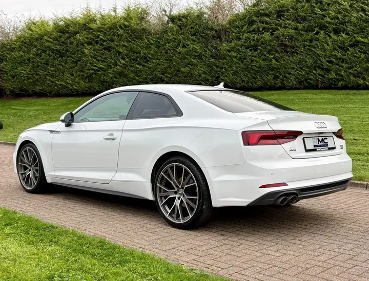 Audi A5 2018 photo 4