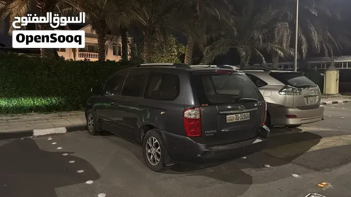 Kia Carnival 2014 photo 3