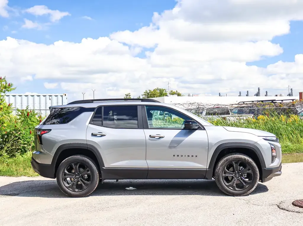 Chevrolet Equinox 2027 photo 3
