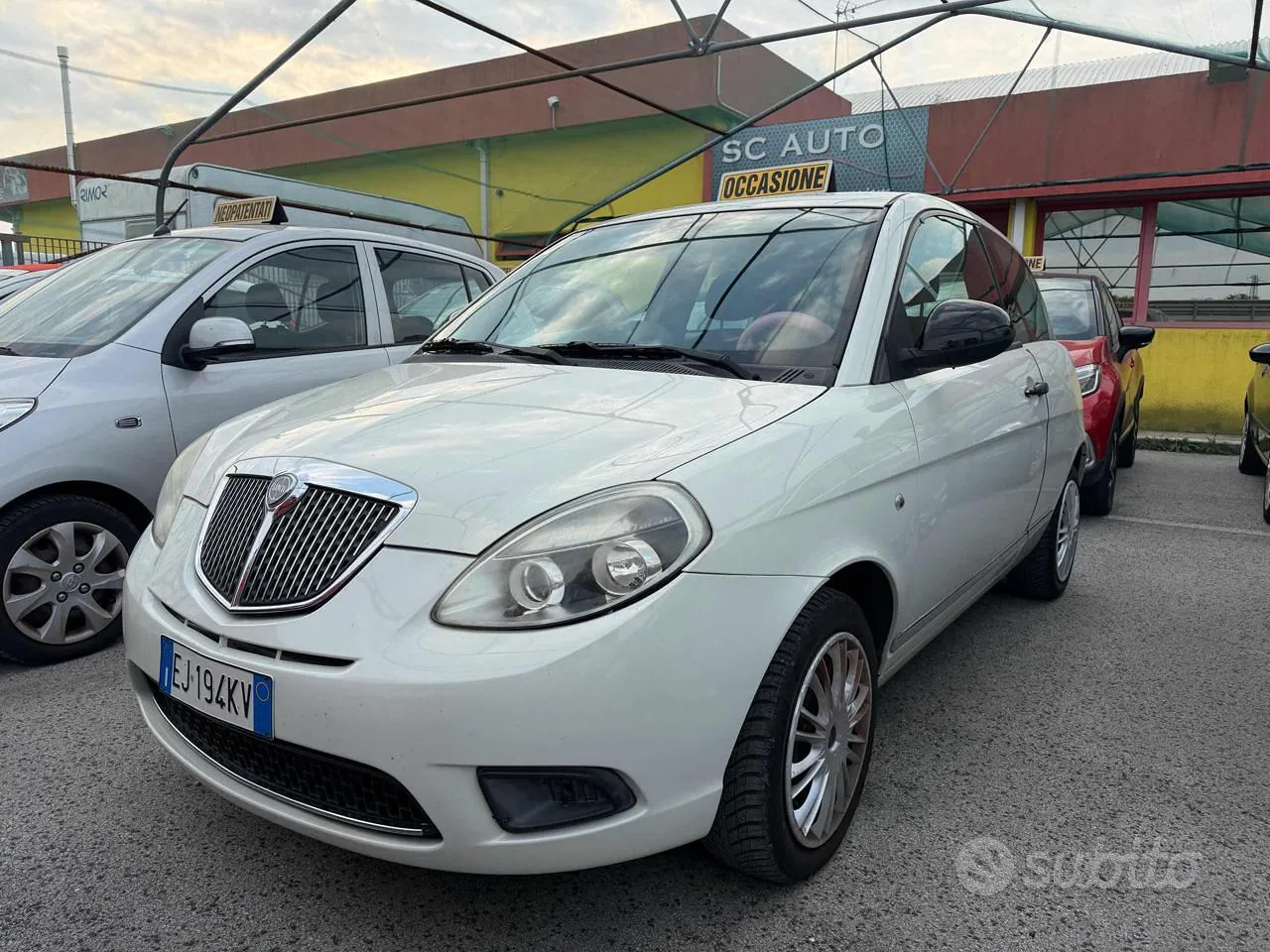 Lancia Ypsilon