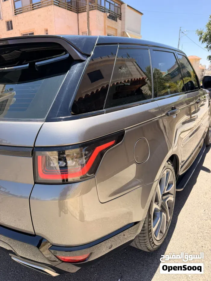 Land Rover Range Rover Sport 2019 photo 2