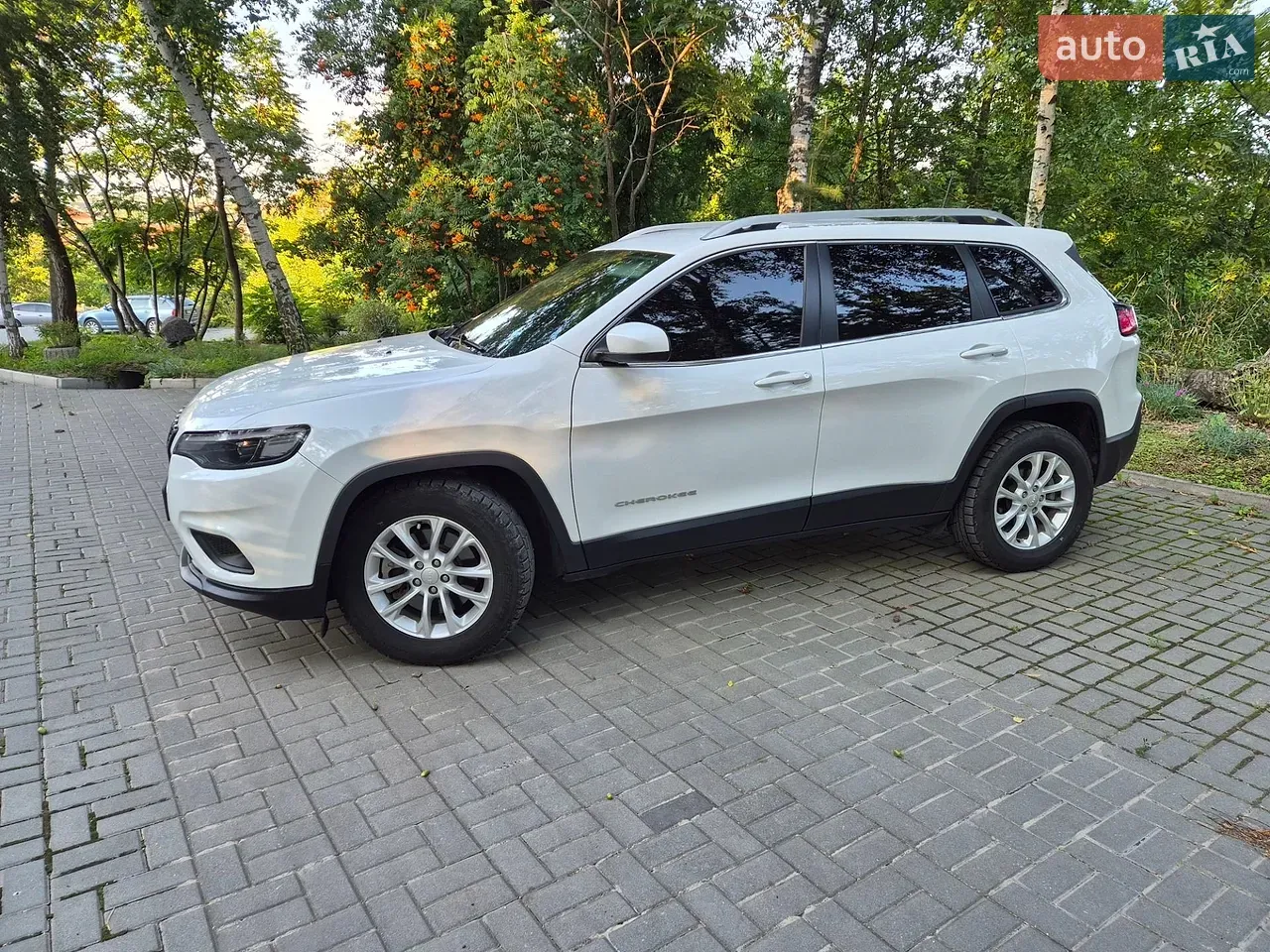 Jeep Cherokee 2019 photo 5