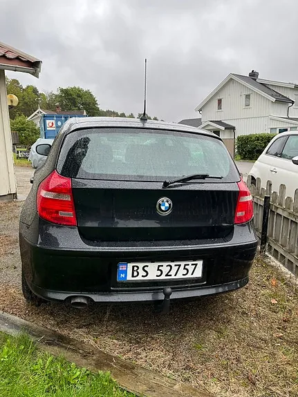 BMW 116D 2010 photo 3
