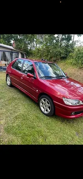 Peugeot 306
