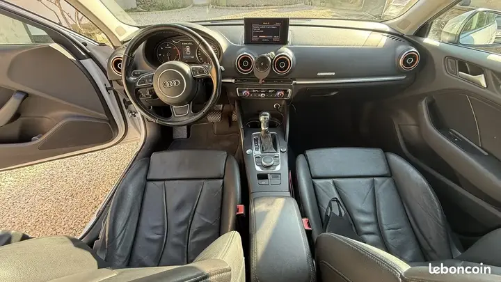 Audi A3 Sportback 2015 photo 3
