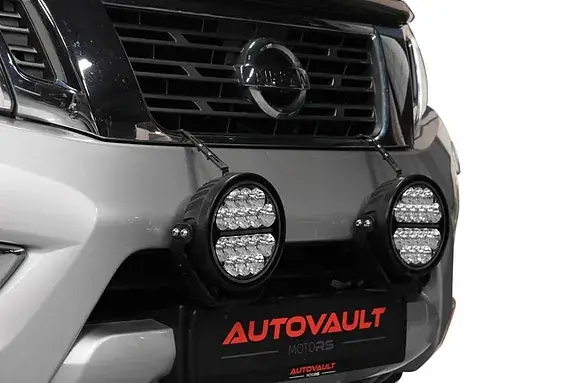 Nissan Navara 2018 photo 5