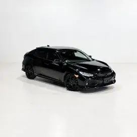 Honda Civic 2018 photo 2