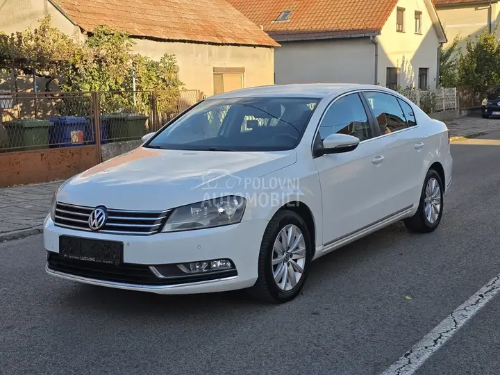 Volkswagen Passat B7 2013 photo 2