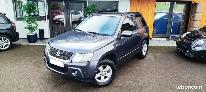 Suzuki Grand Vitara 2011 photo 5