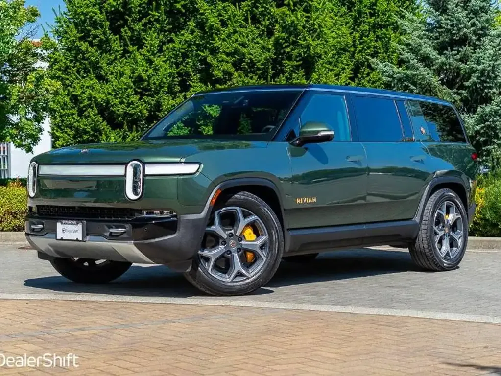 Rivian R1S