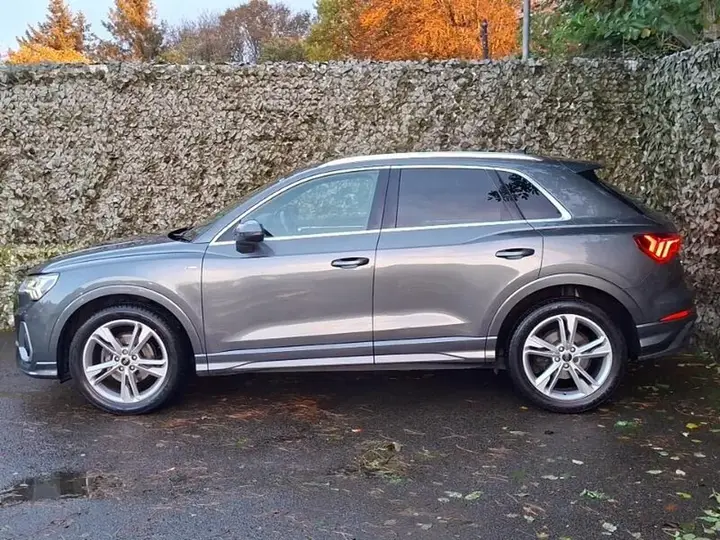 Audi Q3 2023 photo 4