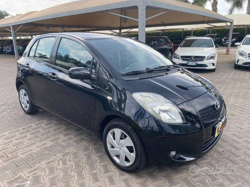 Toyota Yaris 2008 photo 2