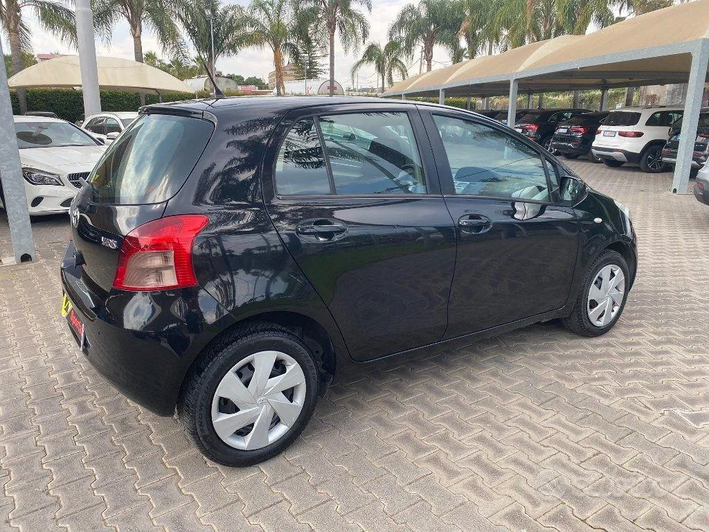 Toyota Yaris 2008 photo 3