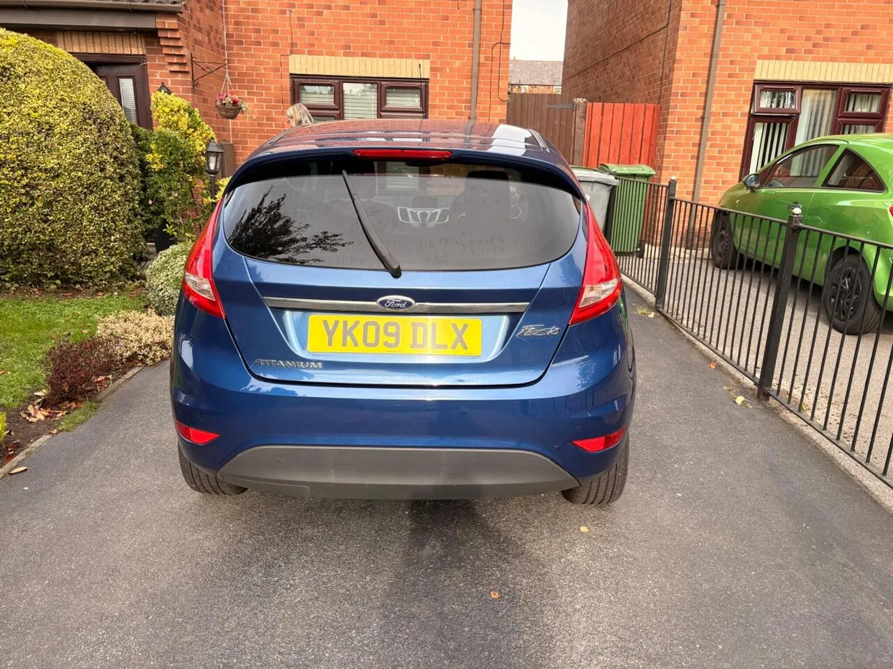 Ford Fiesta 2010 photo 2