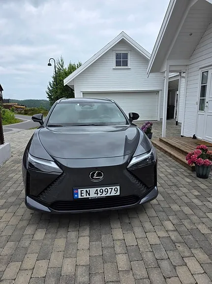 Lexus Rz450E