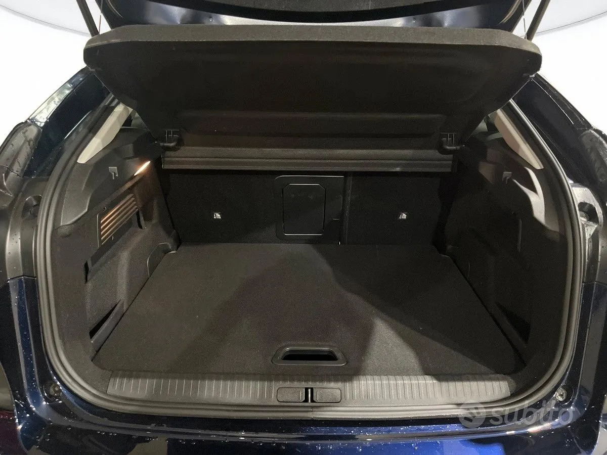 Citroen C4 2024 photo 4