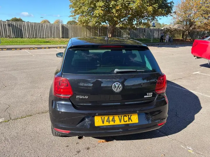 Volkswagen Polo 2018 photo 2