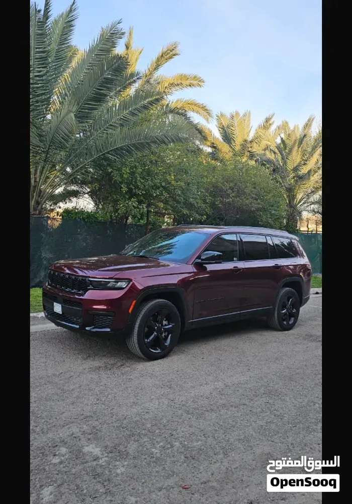 Jeep Grand Cherokee 2023 photo 3