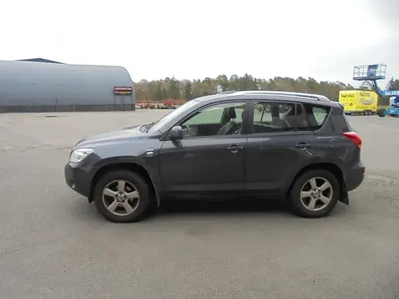 Toyota Rav4 2007 photo 2