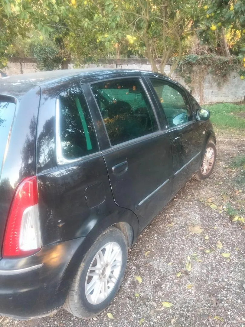 Lancia Musa 2011 photo 3