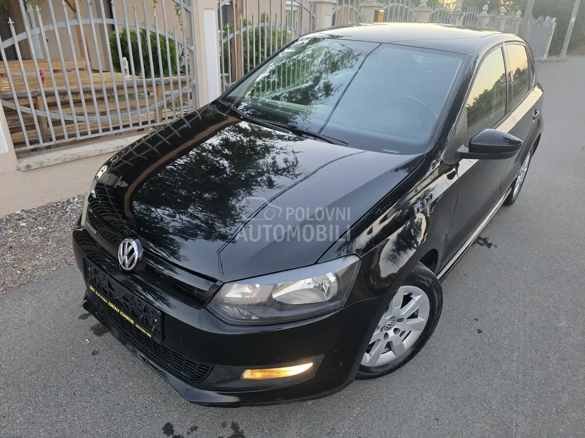 Volkswagen Polo 2011 photo 2