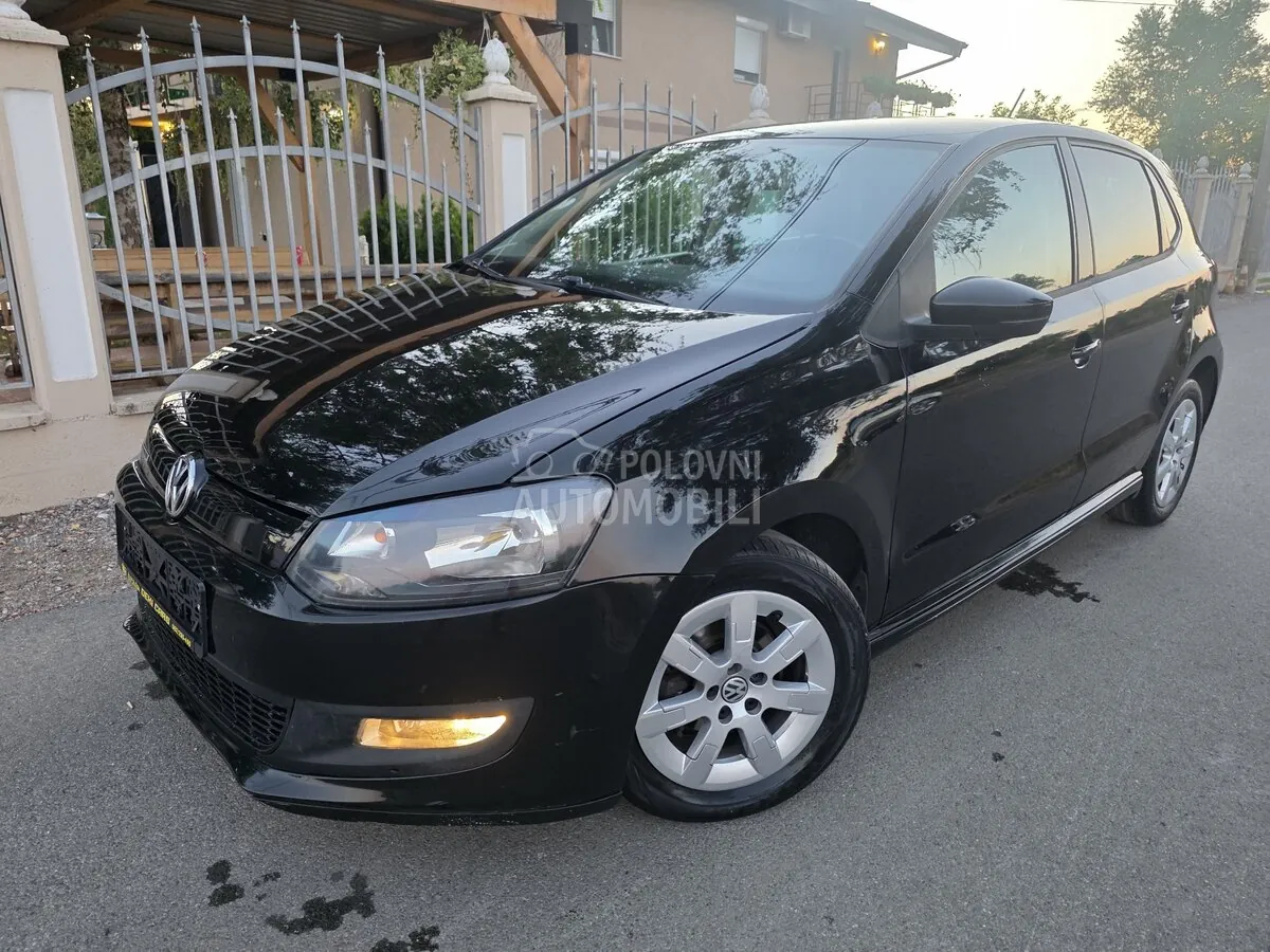 Volkswagen Polo 2011 photo 3