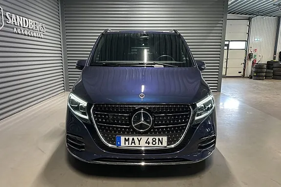 Mercedes-Benz V300 2025 photo 2