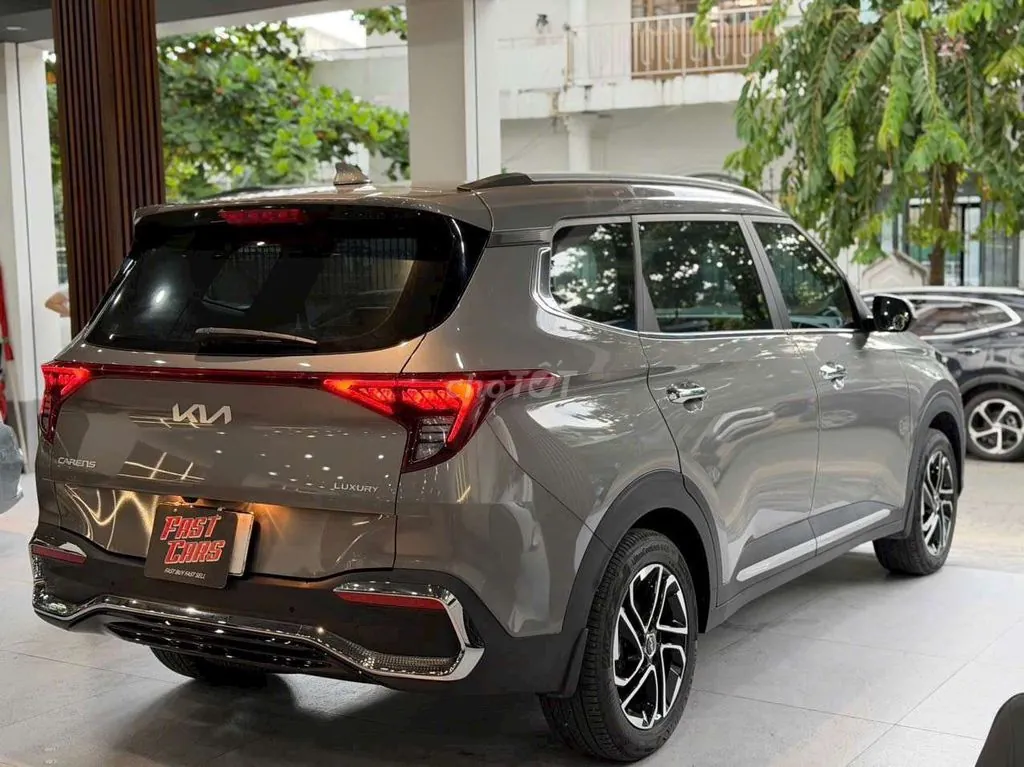 Kia Carens 2026 photo 5