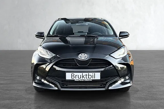Toyota Yaris 2025 photo 2