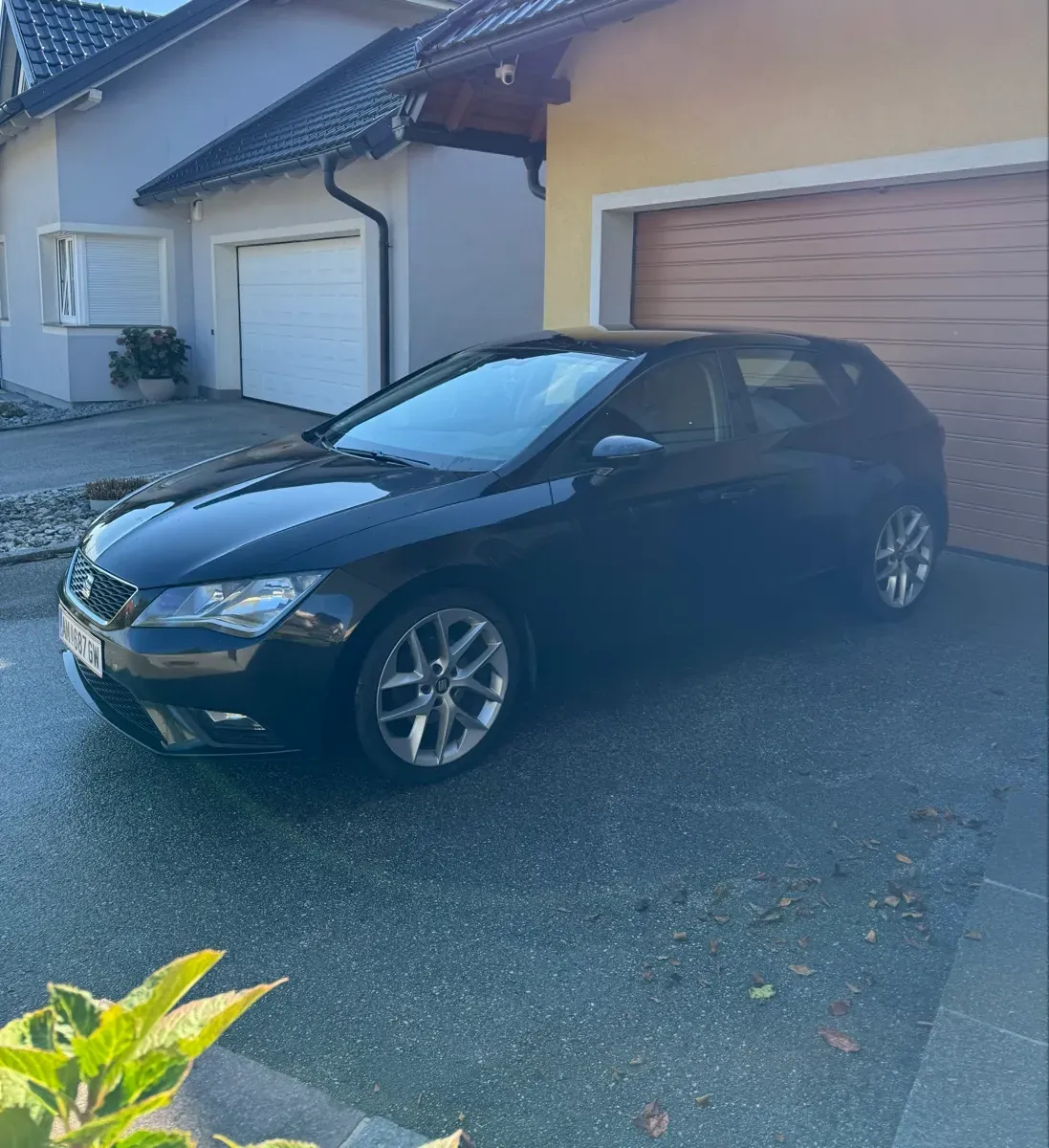 Seat Leon 2013 photo 2