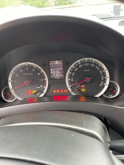 Suzuki Swift 2015 photo 4