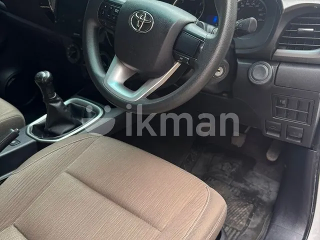 Toyota Hilux 2016 photo 5