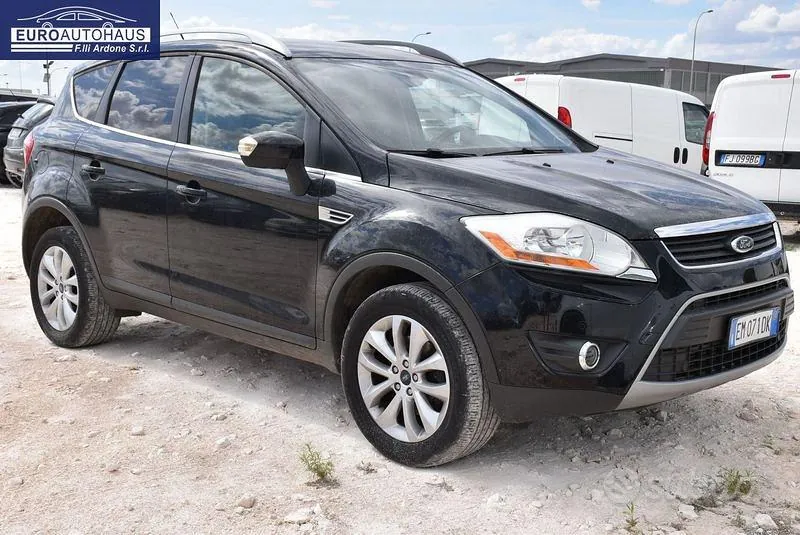 Ford Kuga 2012 photo 2