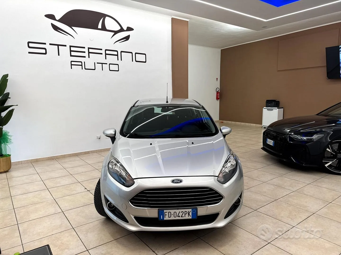 Ford Fiesta 2016 photo 2