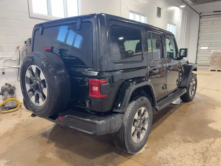 Jeep Wrangler 2022 photo 4