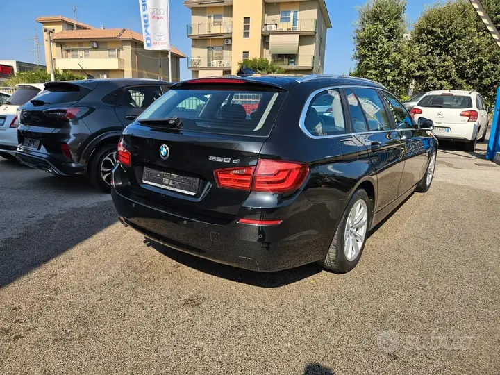 BMW 520D 2012 photo 3