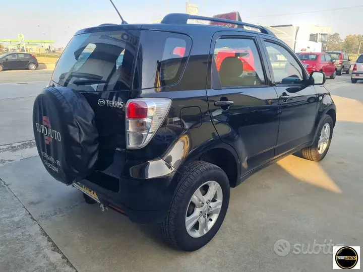 Daihatsu Terios 2010 photo 5