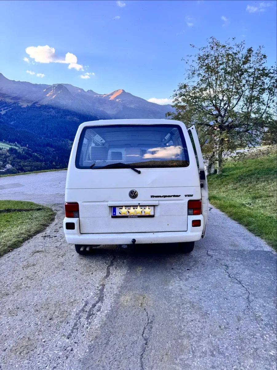 Volkswagen T4 2001 photo 2