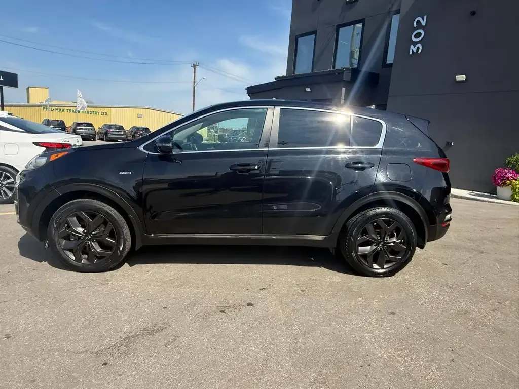 Kia Sportage 2021 photo 2
