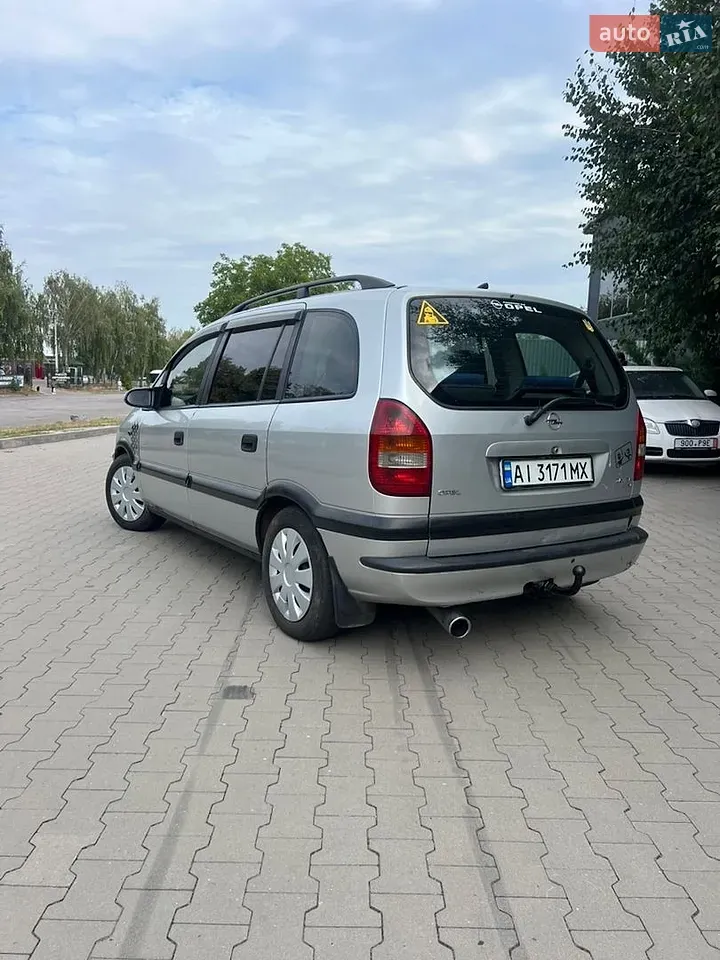 Opel Zafira 2000 photo 5