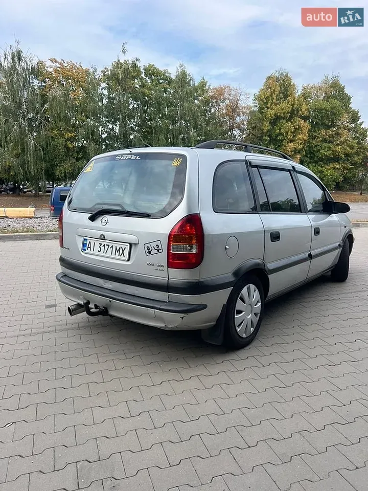 Opel Zafira 2000 photo 4