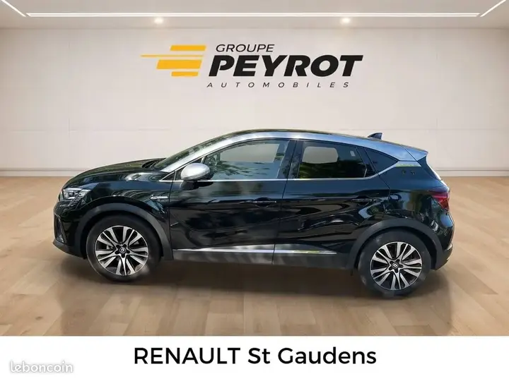 Renault Captur 2022 photo 3