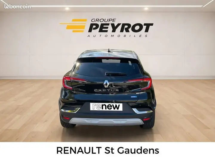 Renault Captur 2022 photo 4