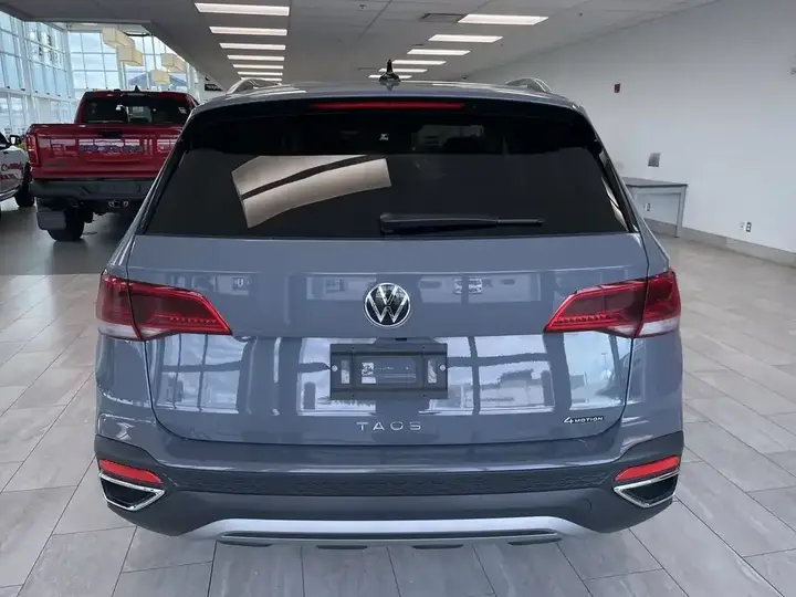 Volkswagen Taos 2024 photo 4